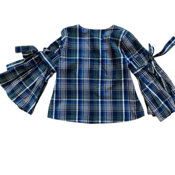 Gianni Bini cotton top size women’s small with statement sleeves. - Picture 2 of 5